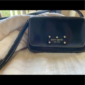 Kate Spade- small Flynn Wellesley Sling Bag